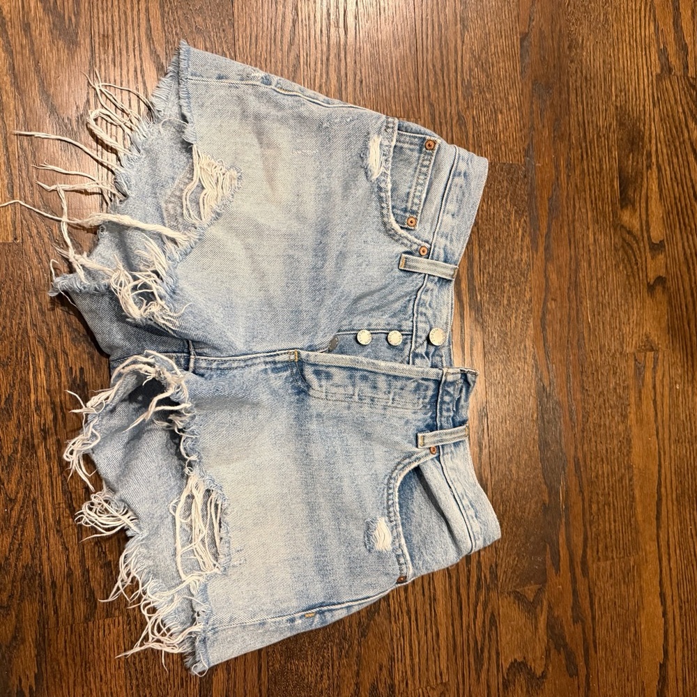 Denim Forum - Light Blue Distressed Denim Shorts - Size 26